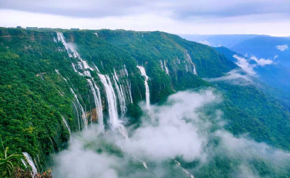 Seven Sisters Falls (Nohsngithiang), Cherrapunji